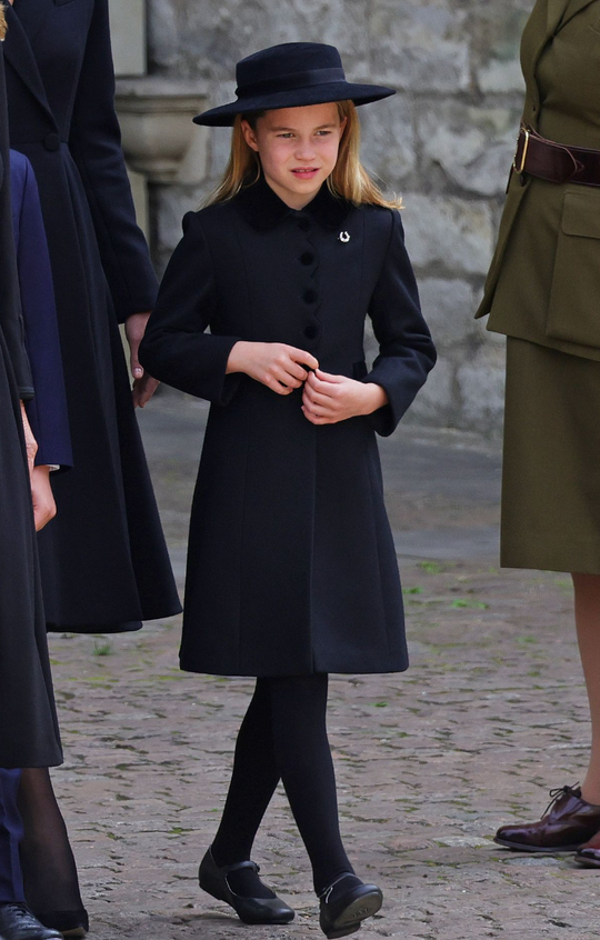 Princess Charlotte Pays Tribute to Great-Grandmother's Equestrian Passion with Debut Brooch